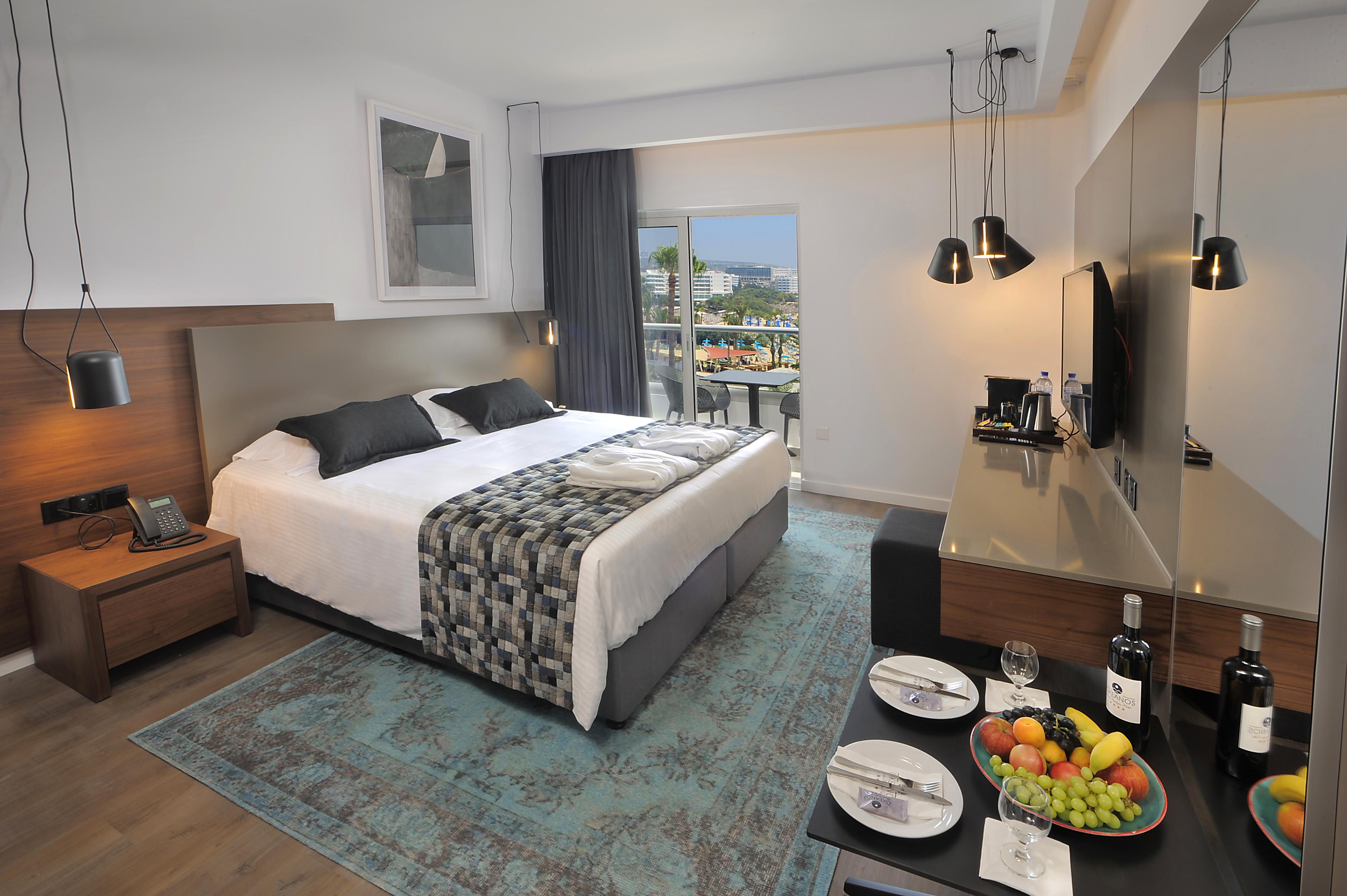 Okeanos Beach Boutique Hotel أيا نابا المظهر الخارجي الصورة