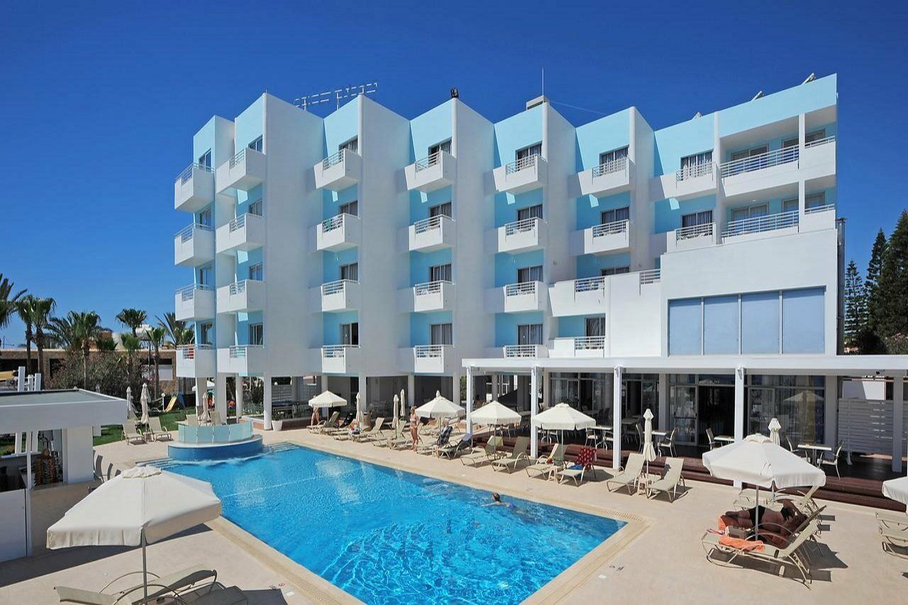 Okeanos Beach Boutique Hotel أيا نابا المظهر الخارجي الصورة